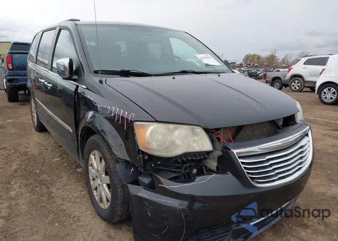 2012 Chrysler Town & Country Touring-L z USA, uszkodzony, nr VIN 2C4RC1CG7CR227726